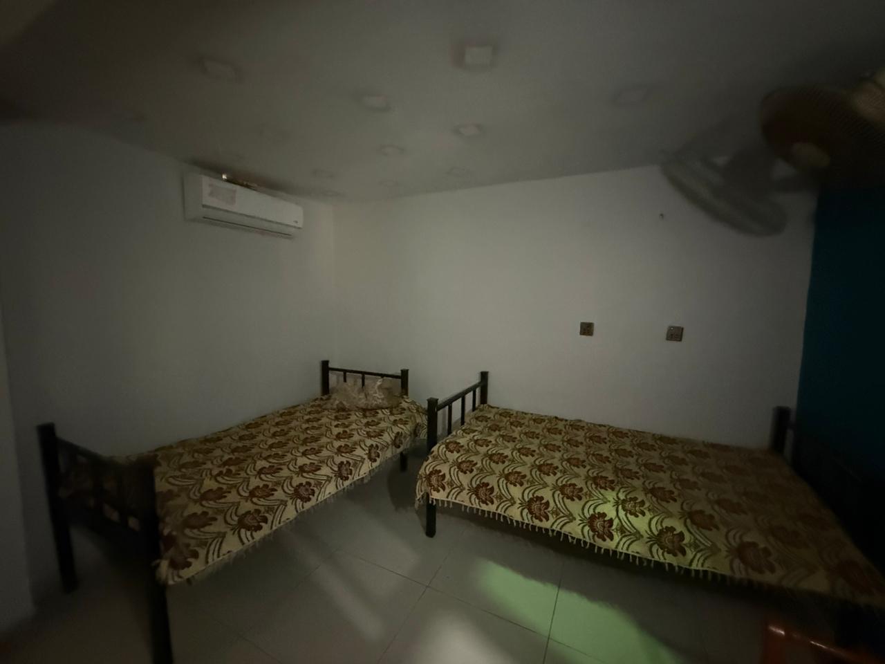Room 1(1)